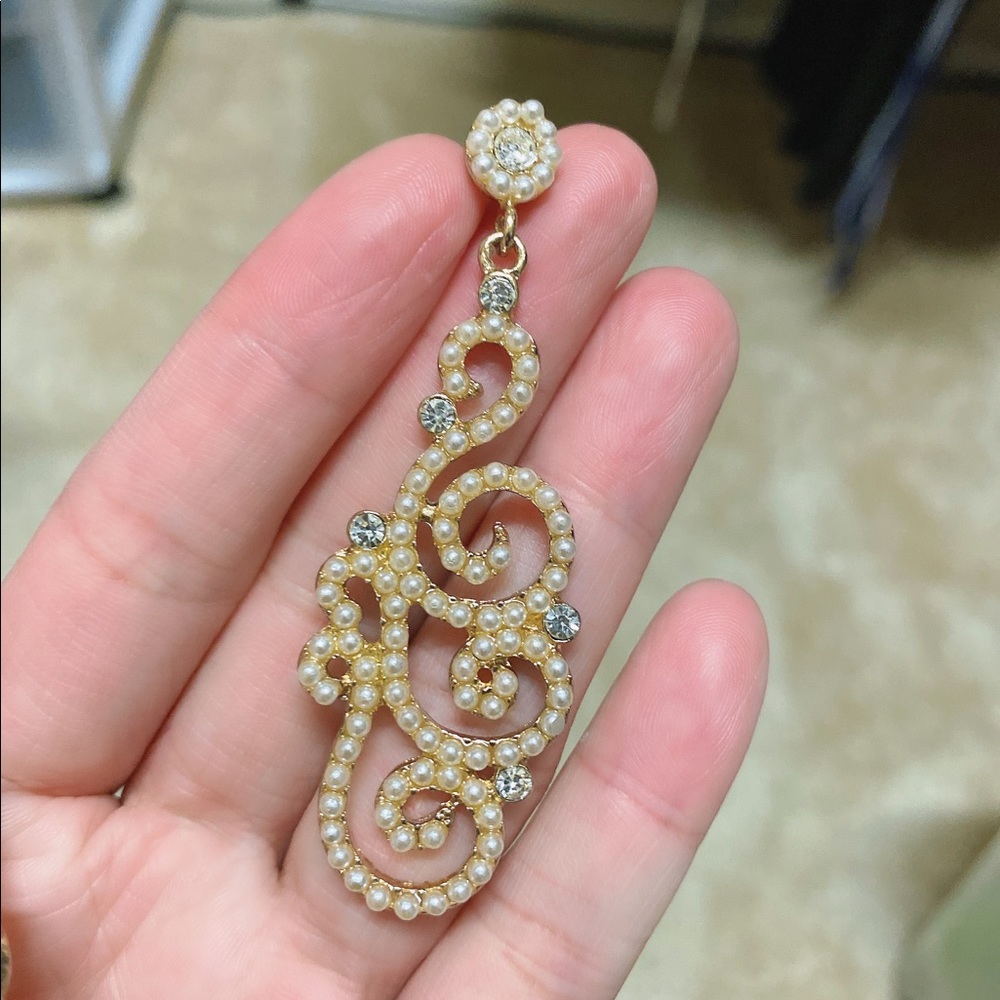 earrings - Picture 6 of 7